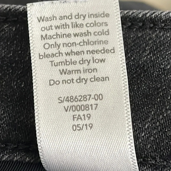 Athleta Sculptek Ankle Zip Ultra Skinny Jeans in Carbon - Size 0 - Picture 9 of 9